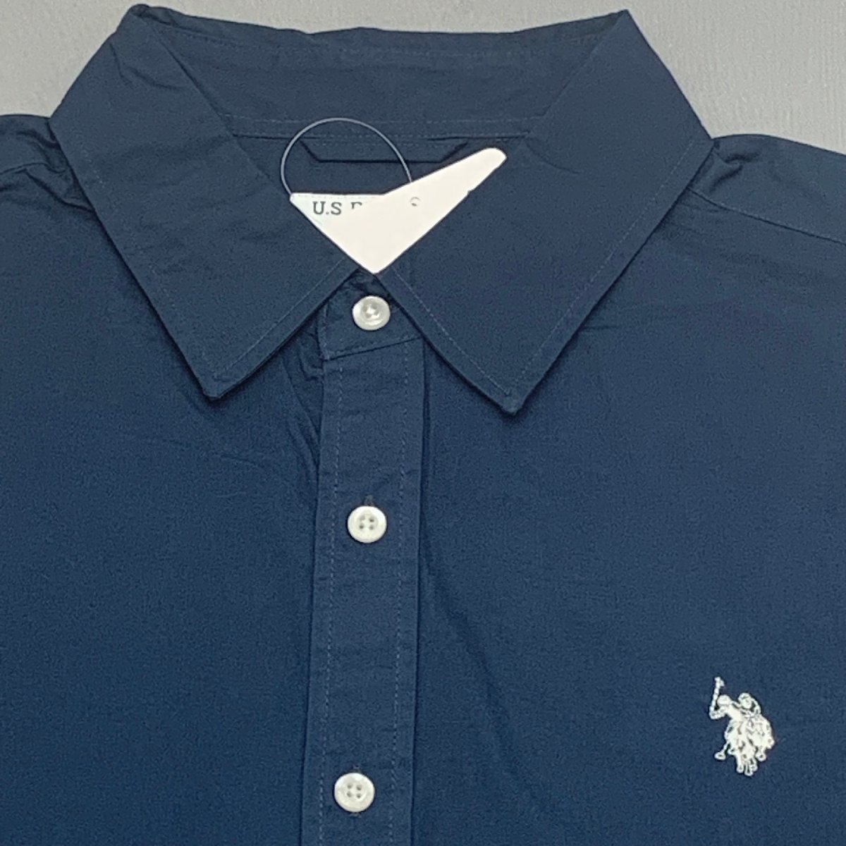 【送料無料】【新品】US.POLO.ASSN　メンズ コットンシャツ（コットン100％ ゆったりタイプ）　　L　　ネイビー★33701_画像2