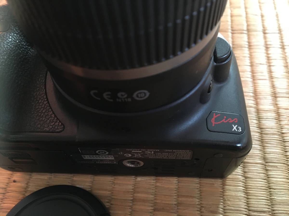 キャノン CANON EOS KISS X3ボディ　純正レンズ EF-S 18-55mm F3.5-5.6 IS　バッテリーおまけ程度_画像4