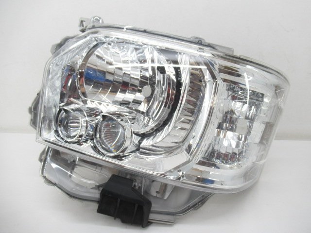 《売り切り》 ハイエース 200系 4型 5型 6型 純正 左 ヘッドライト LED 【 KOITO 26-137 】 (M092153)_画像1