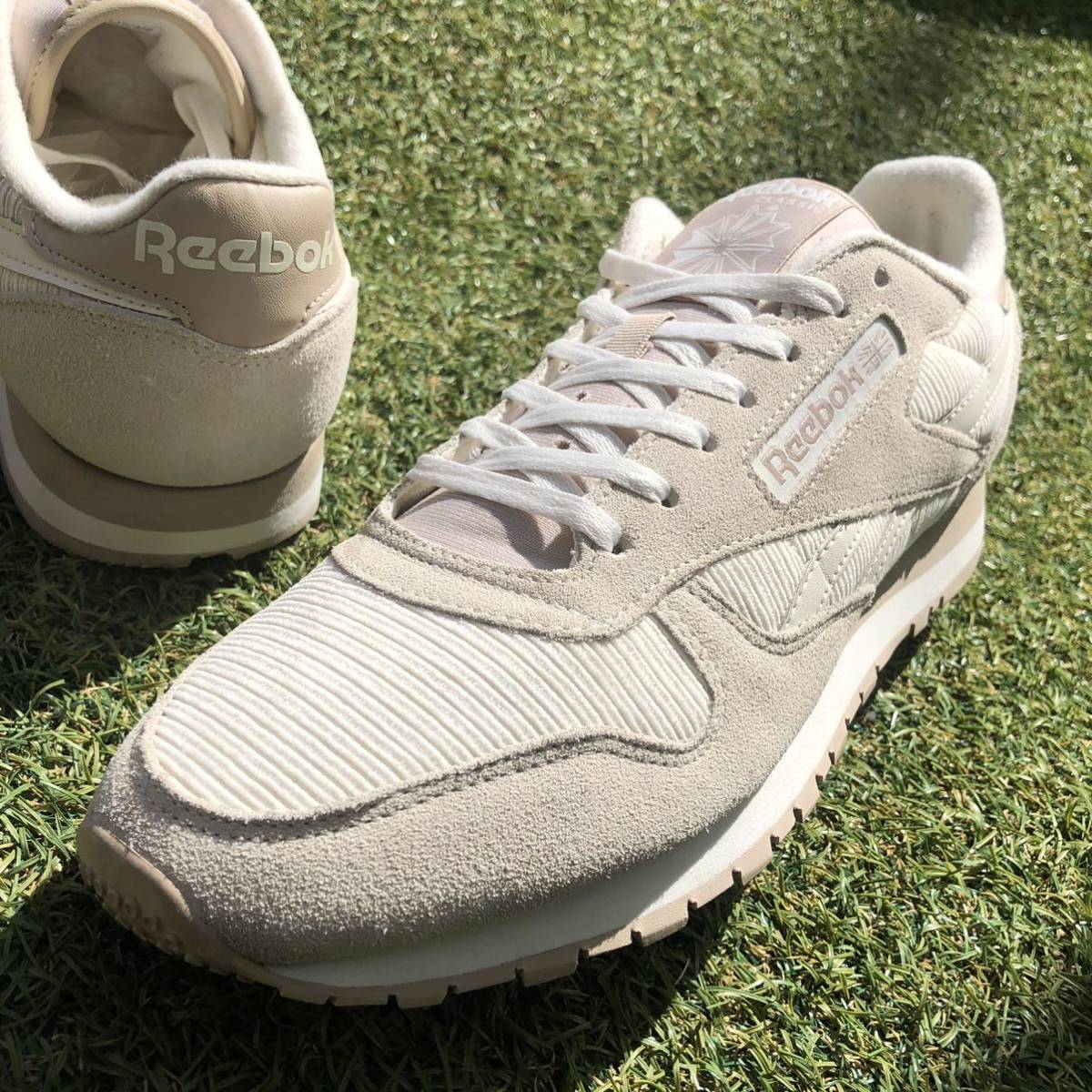 美品27 Reebok CLASSIC LEATHER リーボック クラシックレザー HW782