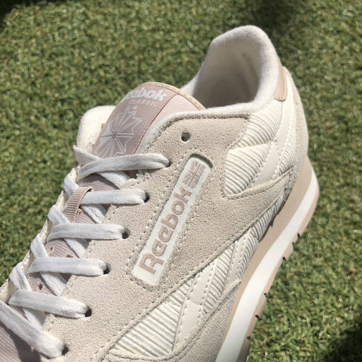 美品27 Reebok CLASSIC LEATHER リーボック クラシックレザー HW782