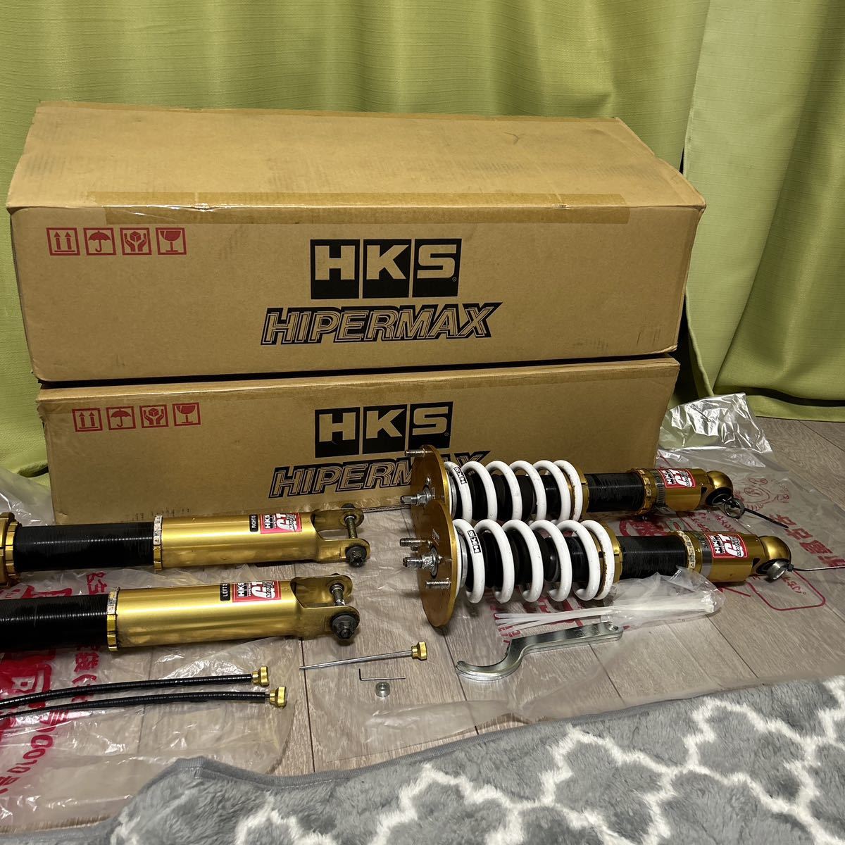 BNR34 BNR33 スカイラインGT-R HKS ハイパーマックス4GT サスペンション