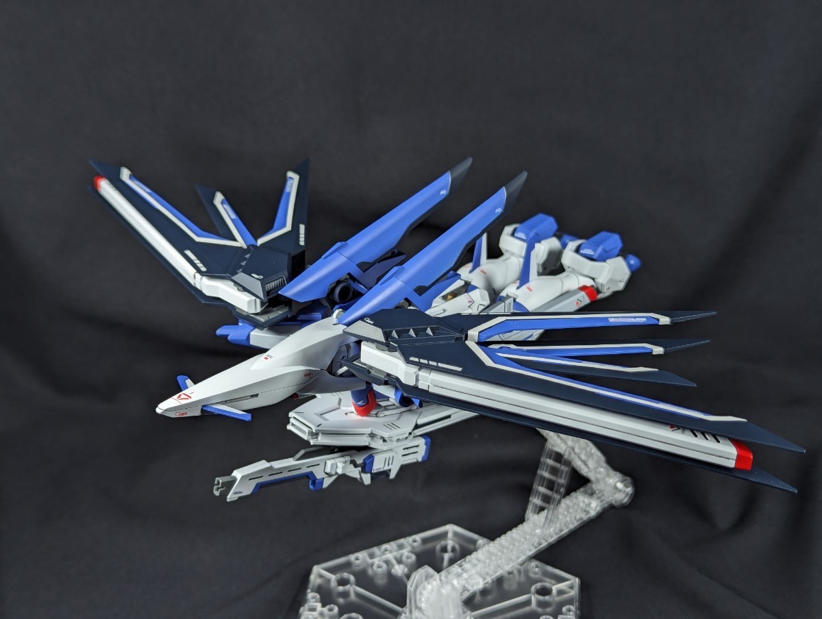 1円スタート 完成品 塗装済み バンダイ HGCE 1/144 ライジング 1円スタート 完成品 塗装済み バンダイ HGCE 1/144 ライジング