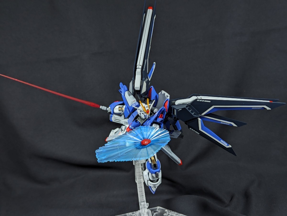 1円スタート 完成品 塗装済み バンダイ HGCE 1/144 ライジング 1円スタート 完成品 塗装済み バンダイ HGCE 1/144 ライジング