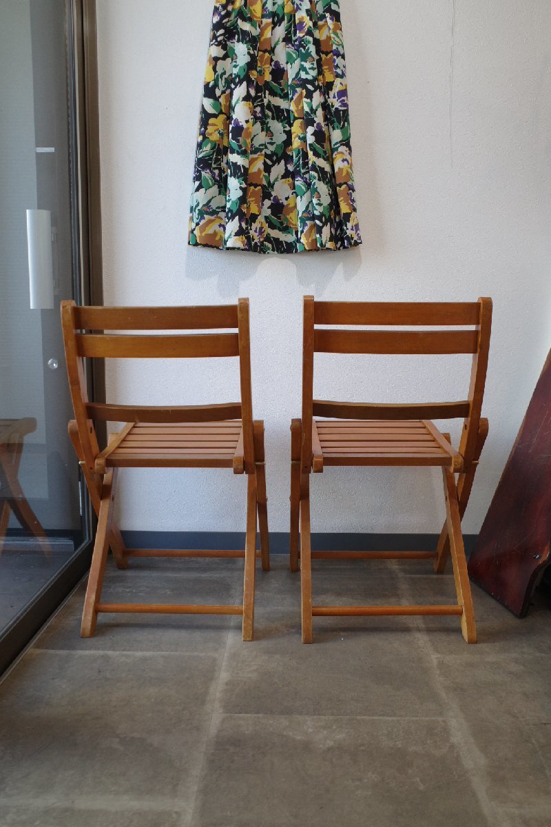 ○木製の折りたたみ椅子 ２点セット 明るい色 アウトドア ナチュラル テラス ガーデニング ヴィンテージ 古道具のgplus広島 2402iの画像6