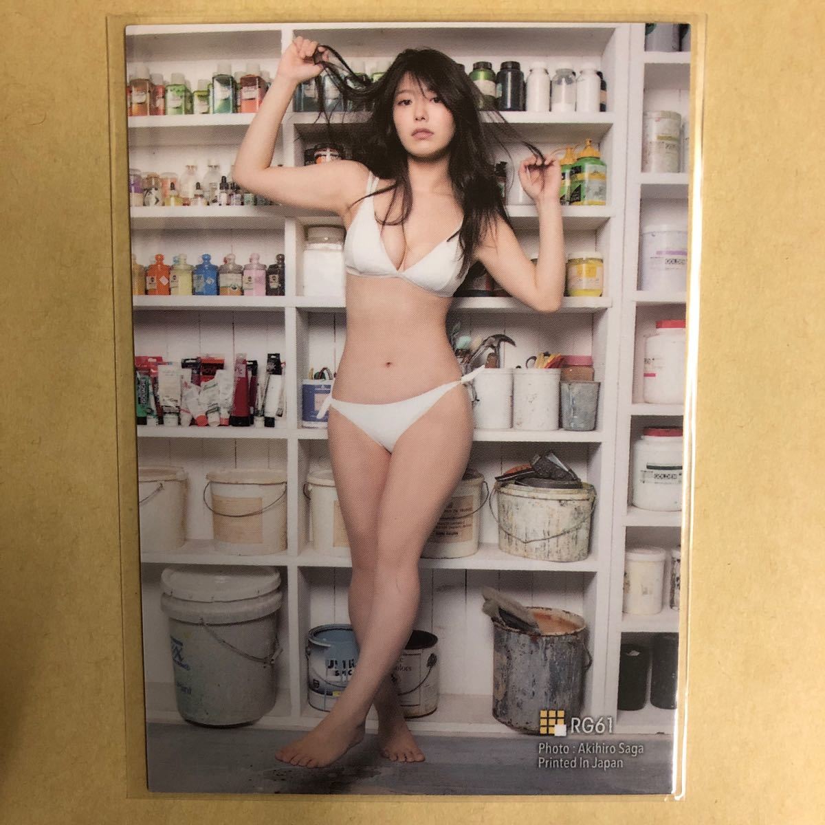 山田かな トレカ アイドル グラビア カード 水着 ビキニ RG61 タレント トレーディングカード_画像2