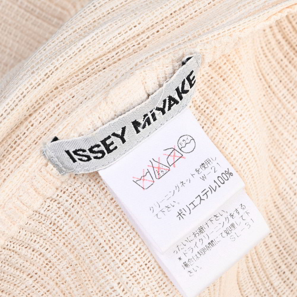 美品 ISSEY MIYAKE PO プリーツ ロング カーディガン M ベージュ イッセイミヤケ KL4BPLCU32_画像9