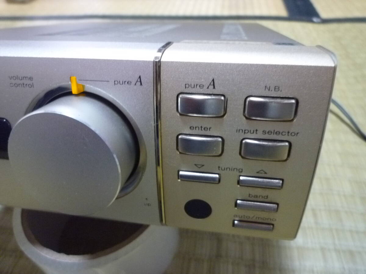 KENWOOD ケンウッド R-SE7 チューナーアンプ プリメイン アンプ Pure-A Stereo Receiver 小型 純A級 MADE IN JAPAN 日本製 中古 動作品 _画像4