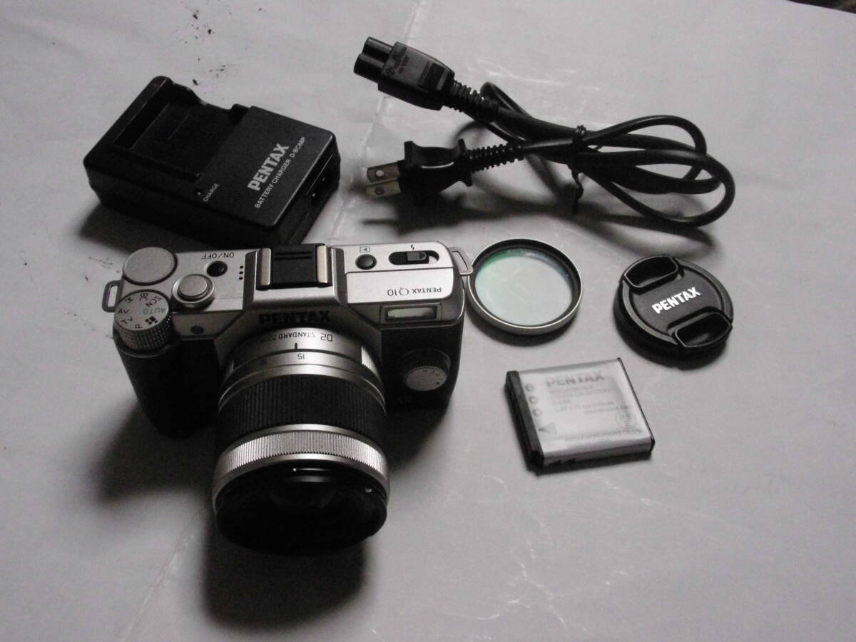 PENTAX Q-S1 ズームレンズキット 02 STANDARD ZOOM レアカラー PENTAX Q-S1 ズームレンズキット 02 STANDARD ZOOM レアカラー