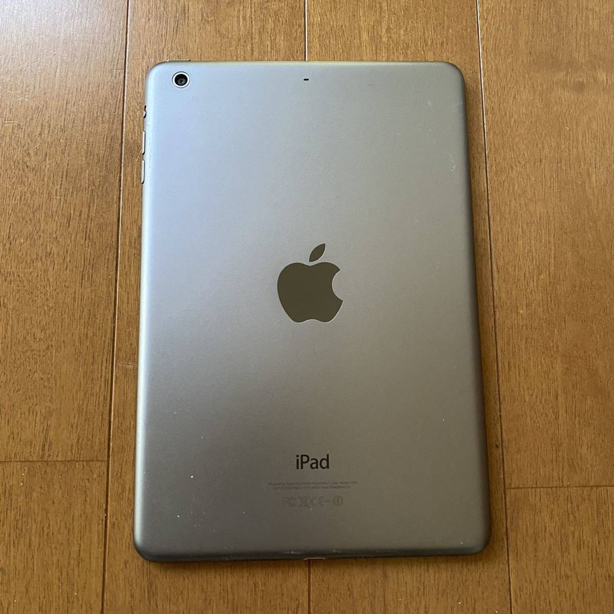 iPad mini 第2世代 Wi-Fiモデル スペースグレイ 16GB_画像2