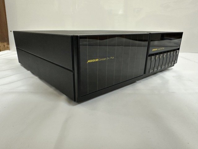 MERIDIAN メリディアン CDプレーヤー ブラック 206D リモコン付き ハーマン正規輸入品 動作確認済み 現状品 中古の画像4
