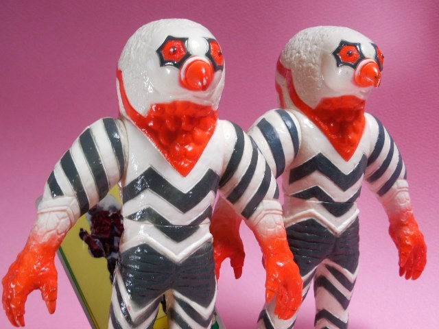 初版 ガッツ星人 プラタグ付 1983 バンダイ ウルトラ 初版 ガッツ星人 プラタグ付 1983 バンダイ ウルトラ