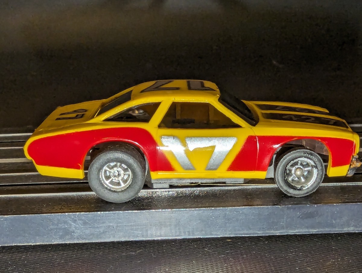 ジャンク 1円~ AFX AUROLA トミー マグナカー HOスケール スロットカー シボレー ラグーナ 1974 シェビー シェベル Laguna モーター実働 _画像7