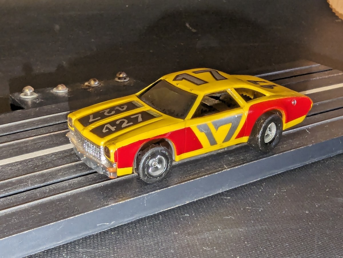 ジャンク 1円~ AFX AUROLA トミー マグナカー HOスケール スロットカー シボレー ラグーナ 1974 シェビー シェベル Laguna モーター実働 _画像1