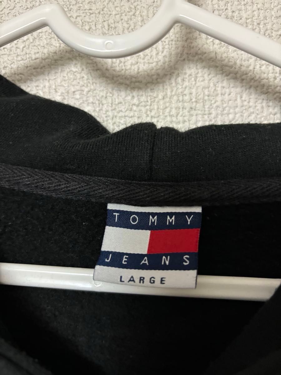 TOMMY パーカー