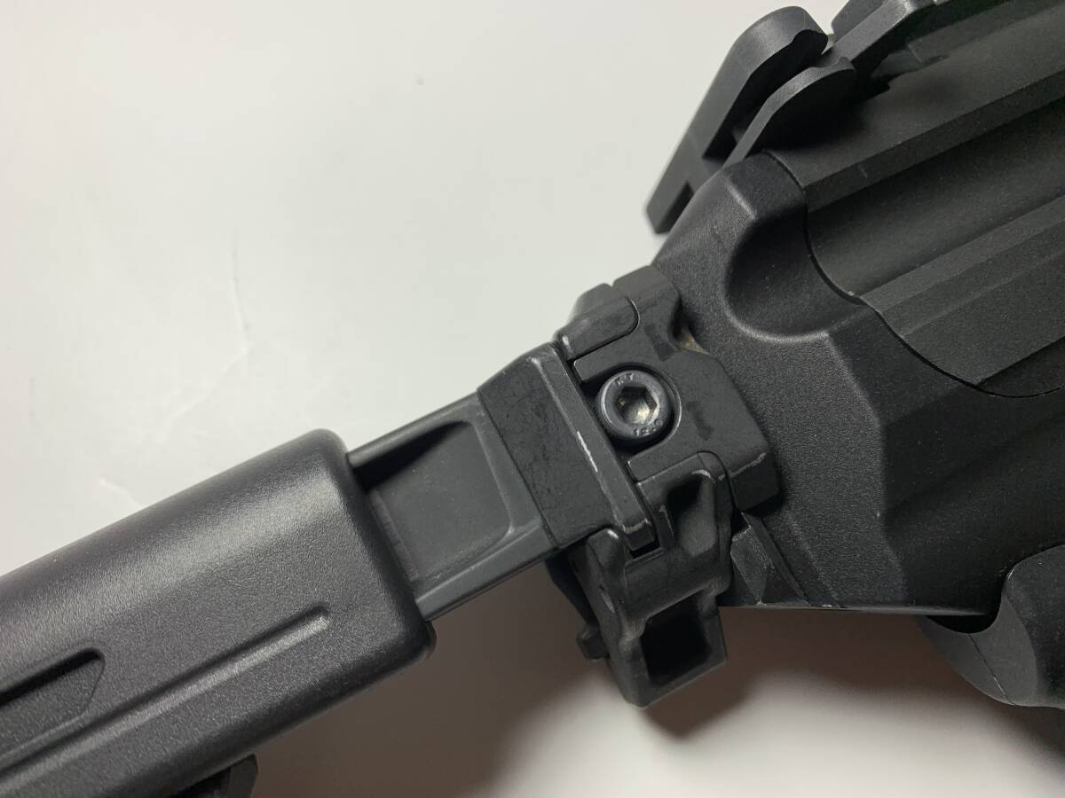 ④ シグ SIG SAUER ProForce MPX BK 電動ガン 中古品 あまりめだたない傷がすこしあります 作動は快調です！！_画像7