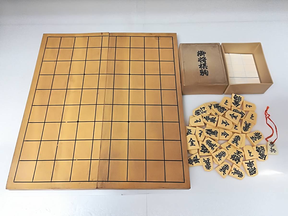 # that time thing retro nintendo wooden shogi record approximately 30×33. folding * shogi piece ( lack of less )