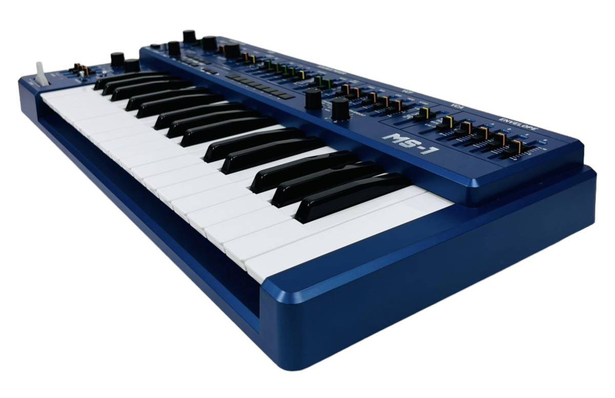 behringer ベリンガー アナログシンセサイザー MS-1 ブルー (SH behringer ベリンガー アナログシンセサイザー MS-1 ブルー (SH