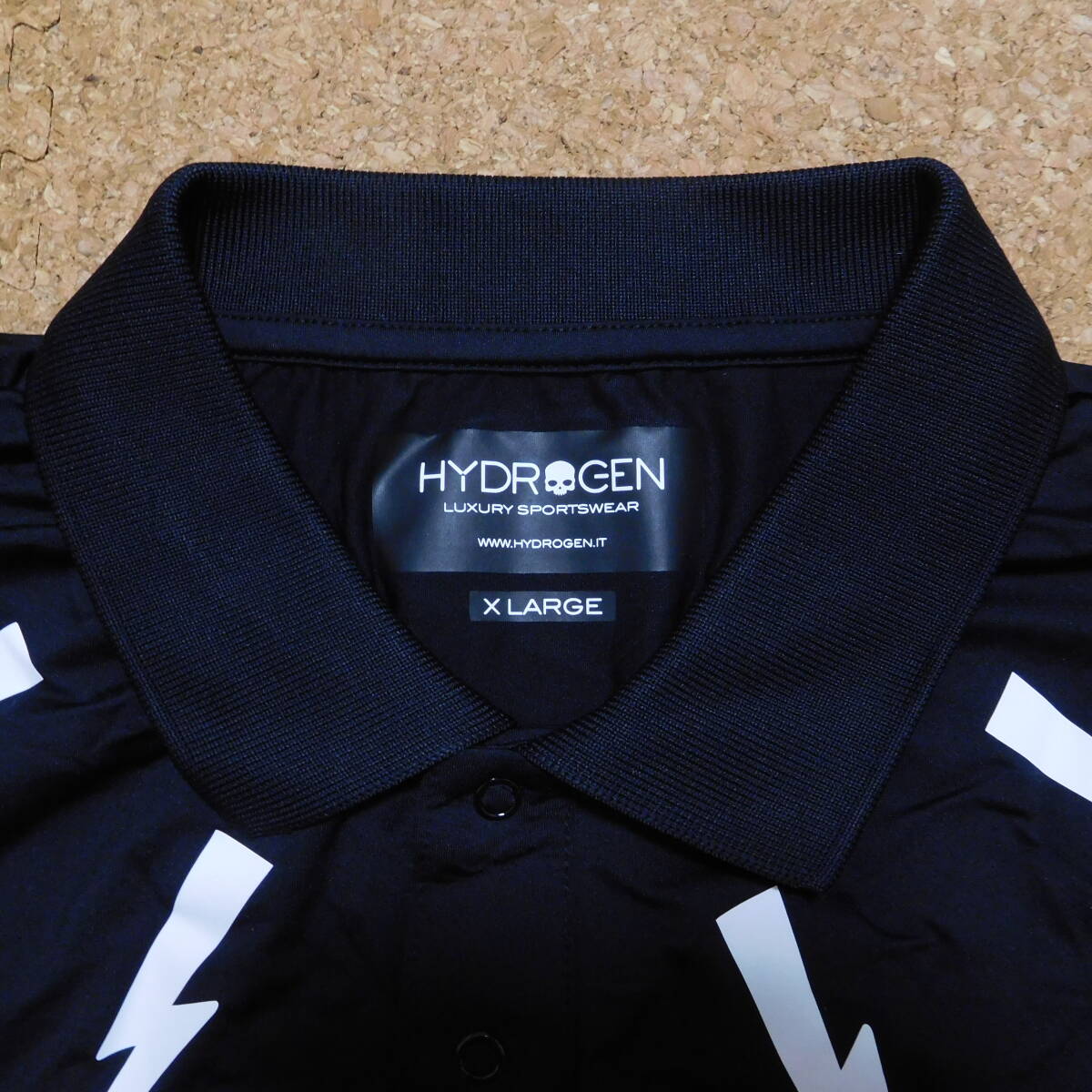 新品同様 HYDROGEN ハイドロゲン TECH STORM POLO テニスウェア 半袖シャツ Tシャツ ポロシャツ BLACK ブラック XL 定価18,000円_画像4