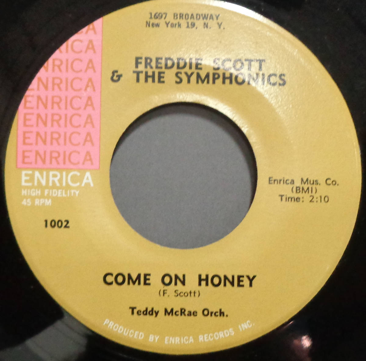 【SOUL 45】FREDDIE SCOTT & THE SYMPHONICS - COME ON HONEY / A BLESSING TO YOU (s240206029) _画像1