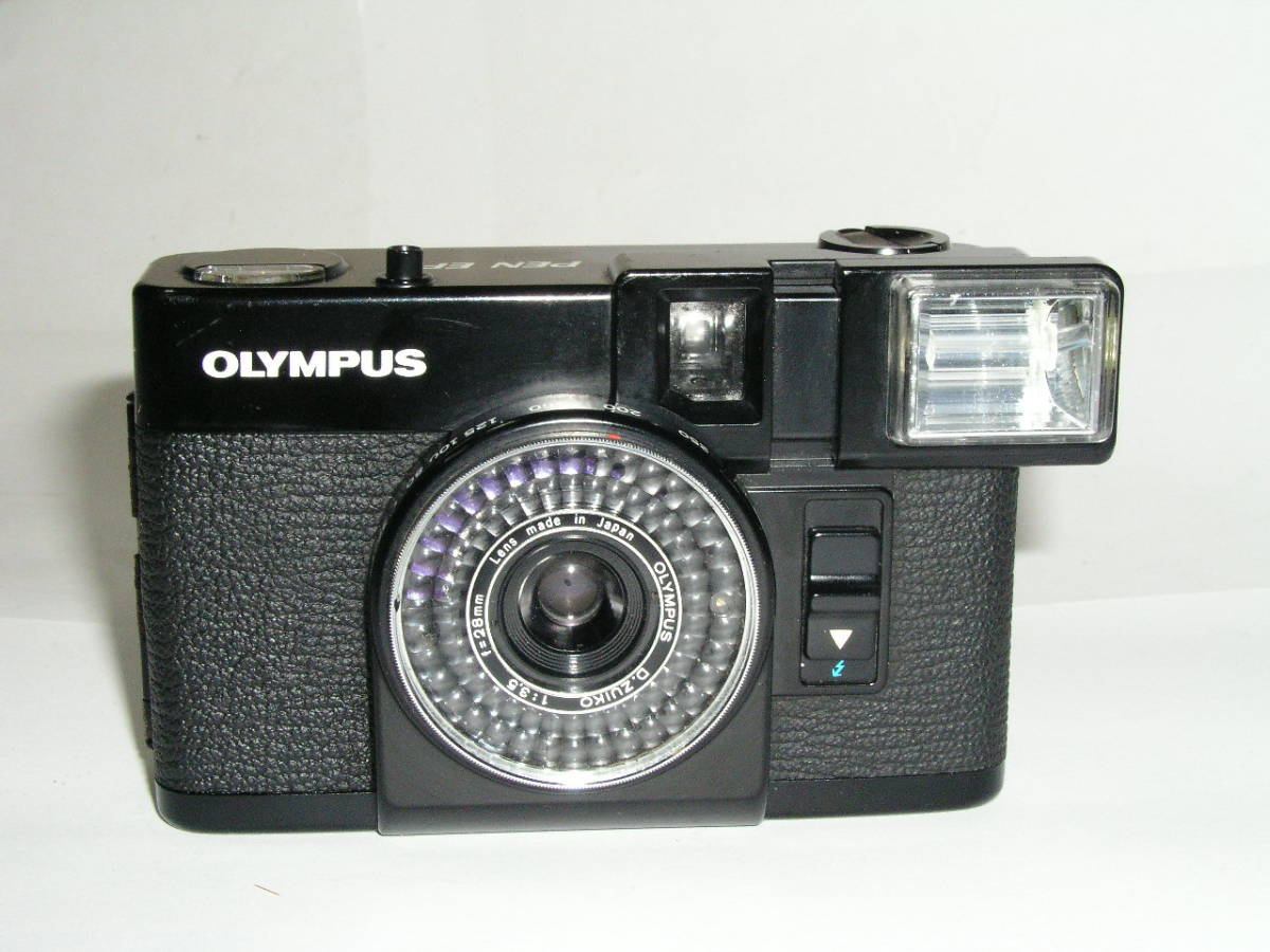 5827● OLYMPUS PEN EF、1981年発売 ペンシリーズの最終モデル オリンパスペンEF ●62_画像1