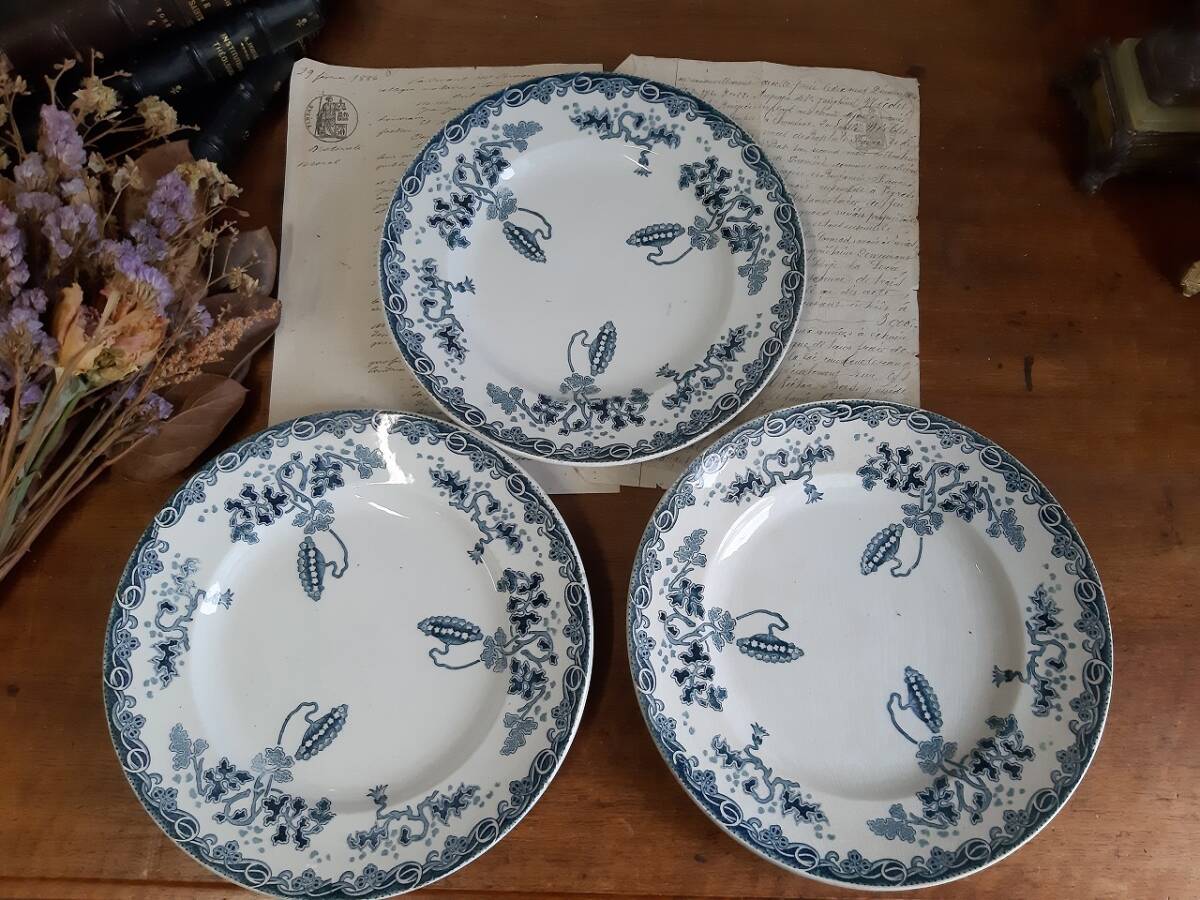 ★ 送料無料キャンペーン ★フランス アンティーク SAINT AMAND  陶器 絵 つき 皿 プレート  3枚セット 1900年 美品（２）★の画像2