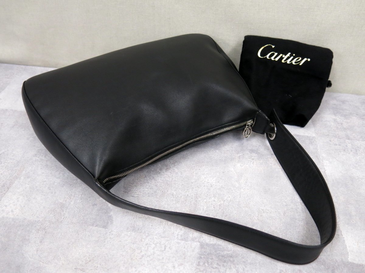 ●超美品●Cartier カルティエ●カボション●カーフ レザー 本革●ワンショルダー バッグ●黒●SV金具●肩掛け●B5 収納 かばん●Js44603_画像4