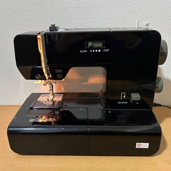  Toyota sewing machine QB1 type KY700 (LAB1330)