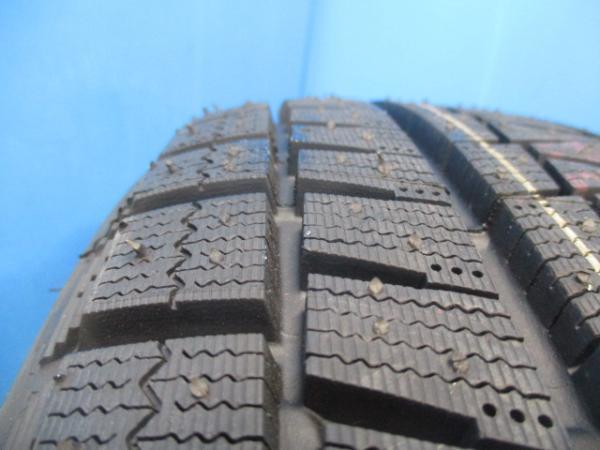 4本 未使用品!! 2022年製 スタッドレス タイヤブリヂストン ICEPARTNER 2 185/60R15 84Q アクア シエンタ ヤリス フィット スイフト_画像5