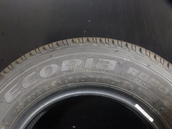 バリ溝 中古 夏タイヤ 145/80R12 80/78N 22年製 ブリヂストン R680 新品 ホイール KT-10 4.0J-12 4H 100 +42 軽トラ 軽バン 白河の画像6