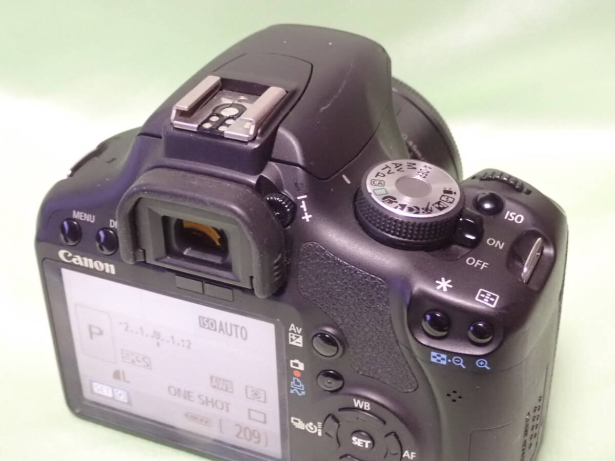 Canon キャノン　EOS Kiss X3 + EF 50mm_画像3