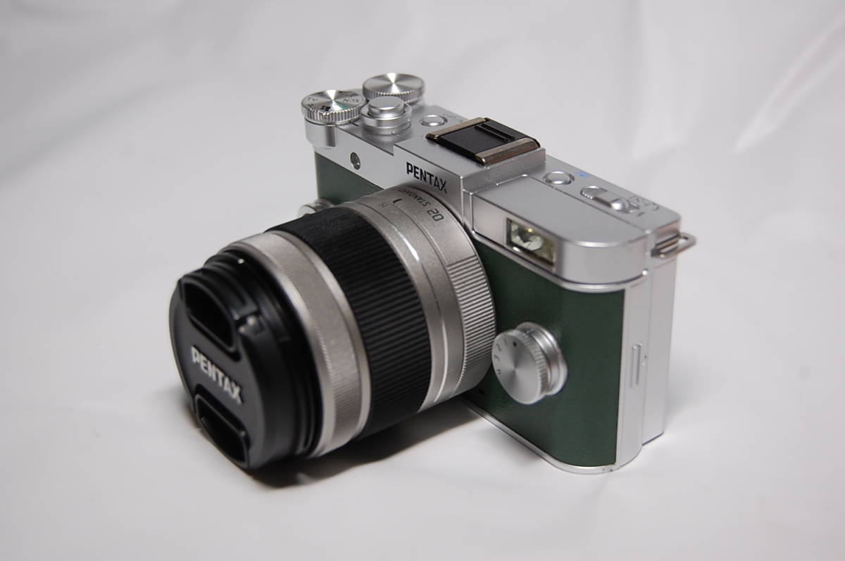 PENTAX Q-S1 ズームレンズキット 02 STANDARD ZOOM レアカラー PENTAX Q-S1 ズームレンズキット 02 STANDARD ZOOM レアカラー