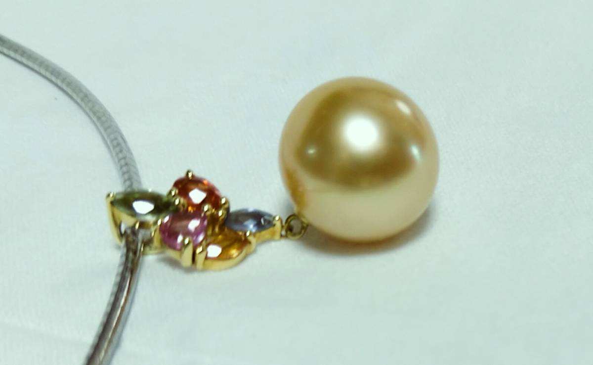  pendant top south . White Butterfly pearl natural Gold color natural color K18 sapphire 0.75ct natural stone rare!! unused goods . close 
