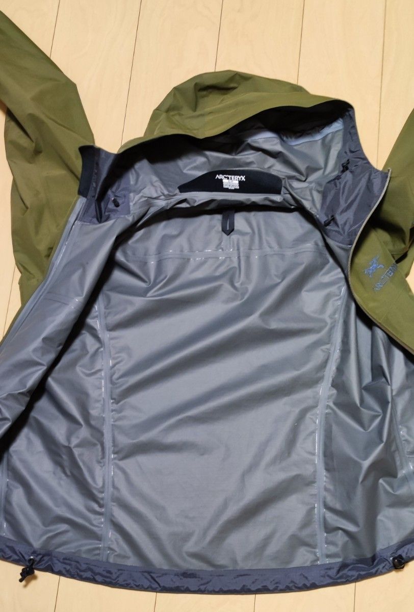 ARC’TERYX アークテリクス BETA SL JAKET モスグリーン