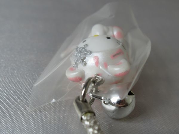 【未使用、タグ付き】サンリオ　Hello Kitty　ハローキティ　Snow Leopard　スノーレオパード　猫　ねこ　ネコ　ストラップ　根付け_画像6