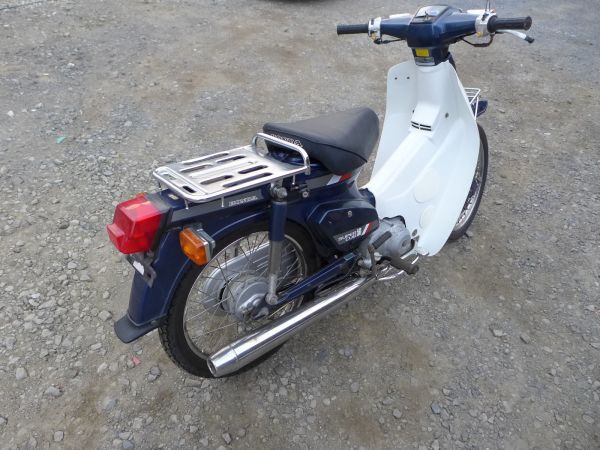 茨城 1987年 セル付き 4速 C50CMH スーパーカブ50スーパーカスタムセル付 ワンオーナー 5800km 角目 青 カブ50 50cc 原付 車体の画像6