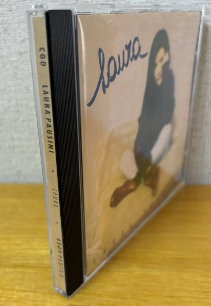 ◎LAURA PAUSINI / Laura ( 2nd/Italian Pops/1994年Sanremo3位Strani amori収録 ) ※EU盤CD/日本未発【 CGD 4509-95573-2 】1994/2/28発売_画像3