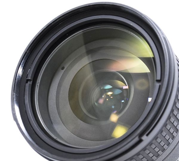 【超美品・純正フード等完備】Nikon ニコン AF-S DX Nikkor 18-200mm f/3.5-5.6 G ED VR II_画像4