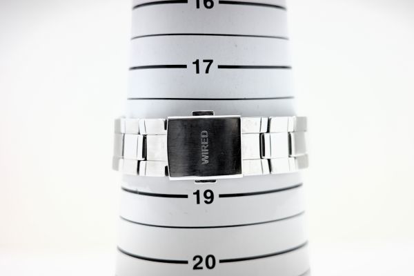 200　SEIKO WIRED SOLAR　　V14J-0BV1　　セイコー ワイアード デイデイト ブラック文字盤 ソーラー メンズ 腕時計 純正ブレス_画像9