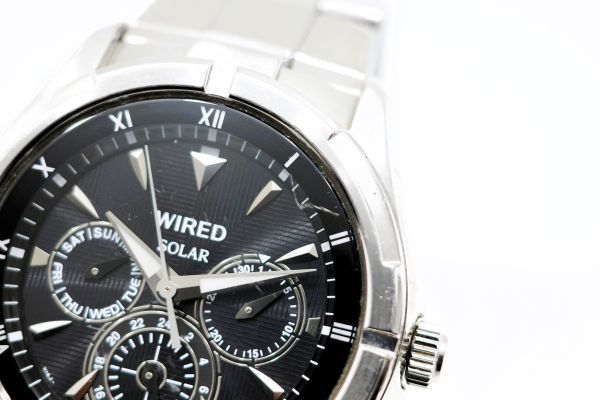 200　SEIKO WIRED SOLAR　　V14J-0BV1　　セイコー ワイアード デイデイト ブラック文字盤 ソーラー メンズ 腕時計 純正ブレス_画像4