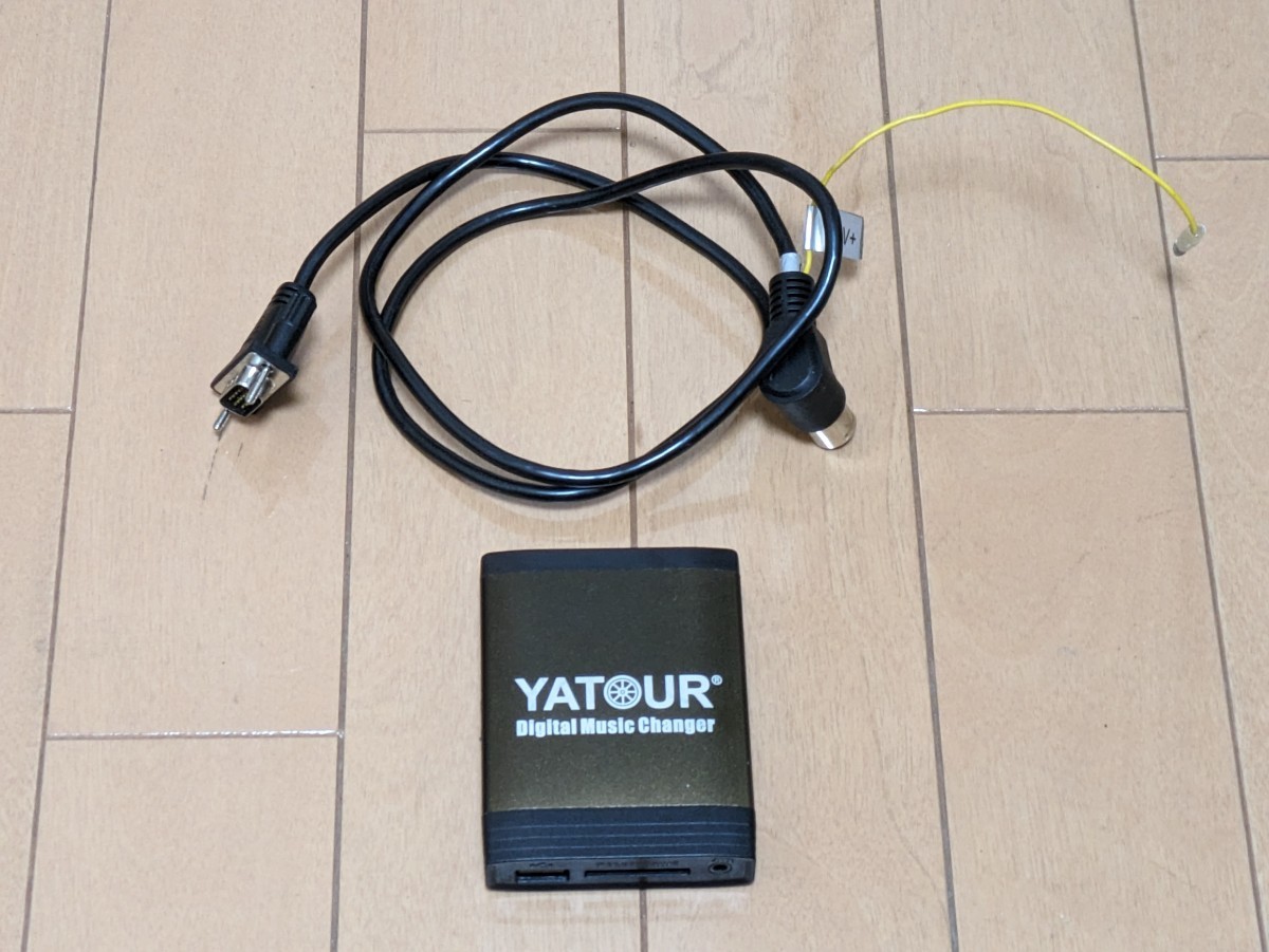 YATOUR YT-M06 デジタルミュージックチェンジャー ボルボ C70 S40 S60 S80 V40 V70 XC70_画像1
