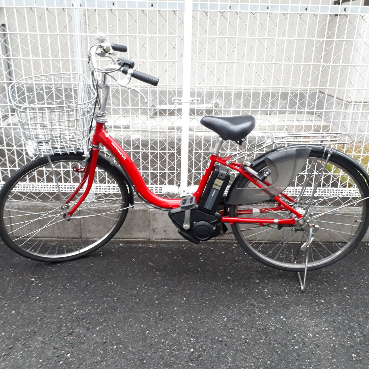 * бесплатная доставка ( условия имеется )YAMAHA Yamaha PAS Pas nachula26 дюймовый красный велосипед с электроприводом б/у машина 