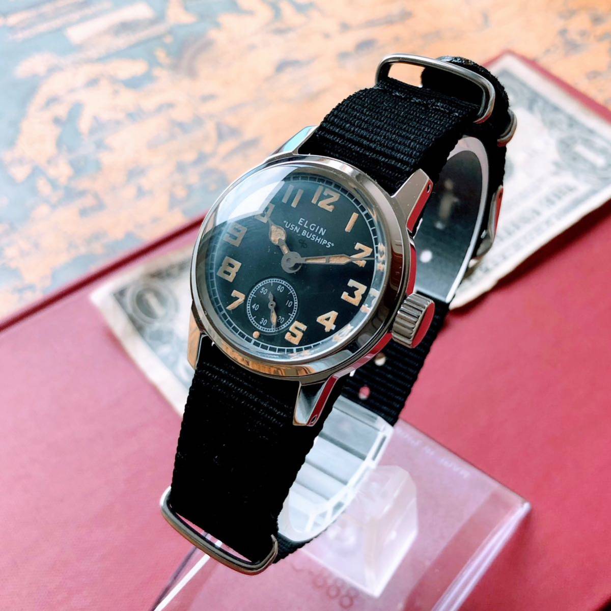 #2946【人気のミリタリー】メンズ 腕時計 エルジン WW2 機械式 手巻 動作品 美品 ラウンド型 ELGIN スモールセコンド 軍用 第二次世界大戦_画像2