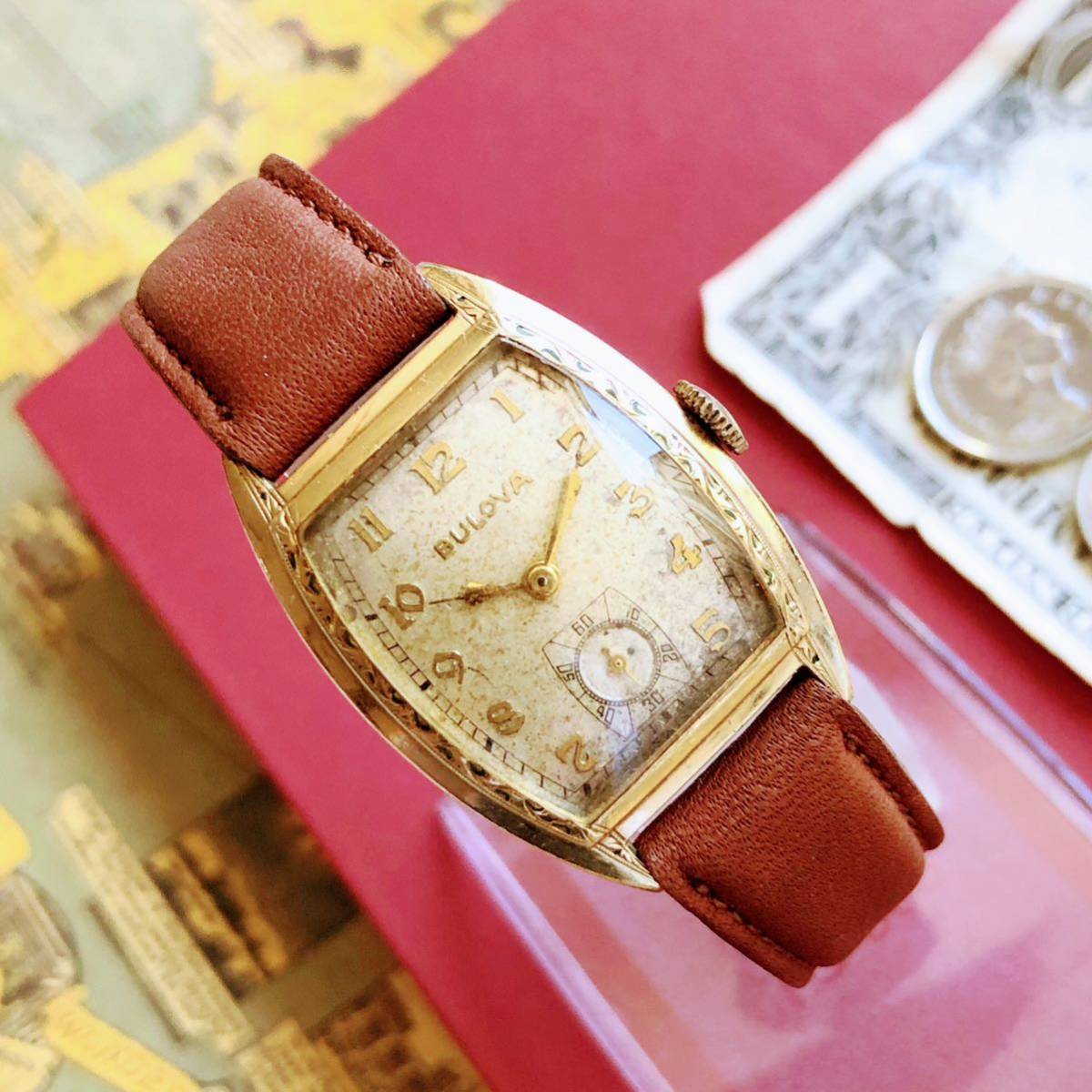 #2964【１円スタート】メンズ 腕時計 ブローバ BULOVA 金メッキ 動作品 1949年 アンティーク ヴィンテージ 15石 機械式 手巻き ゴールドPの画像3