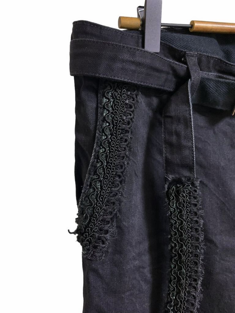 sacai ベルテッド　デニムパンツ サイズ2 サカイ 刺繍　ブラック 2017_画像4