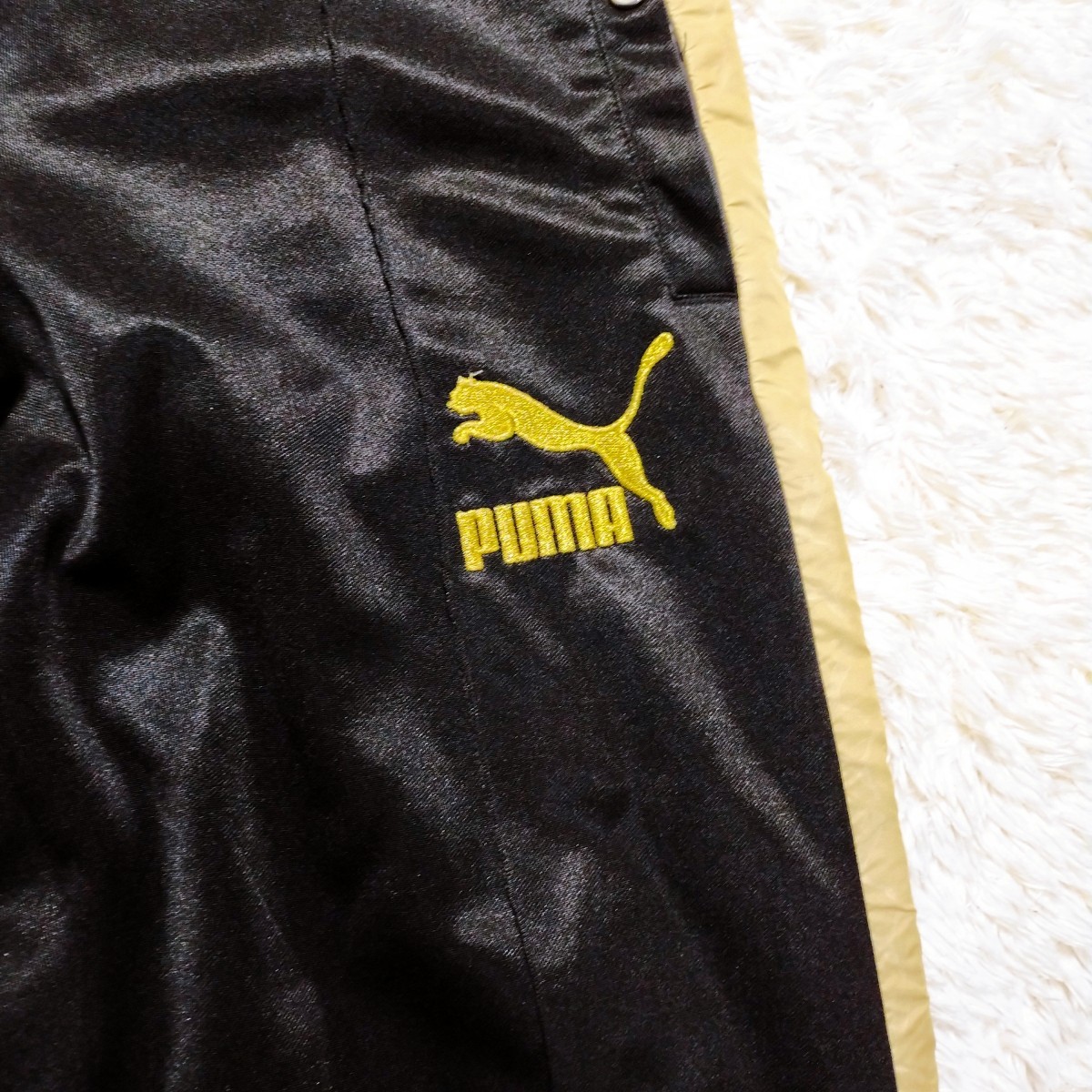 大きいサイズ PUMA プーマ ジャージ セットアップ 黒 金ライン XXL_画像9