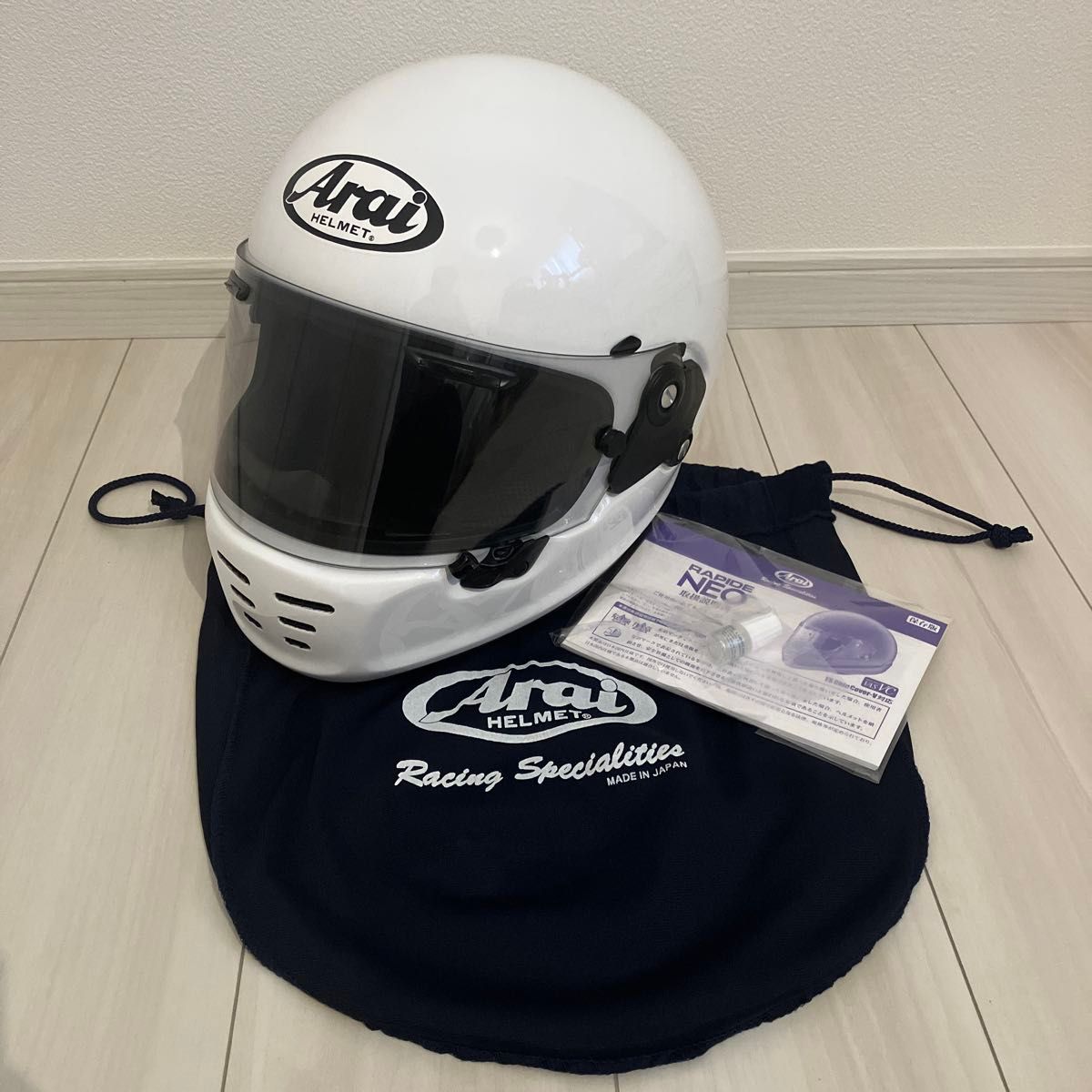 Arai アライ ヘルメット ラパイドネオ 白 ホワイト 新品 未使用 Arai アライ ヘルメット ラパイドネオ 白 ホワイト 新品 未使用