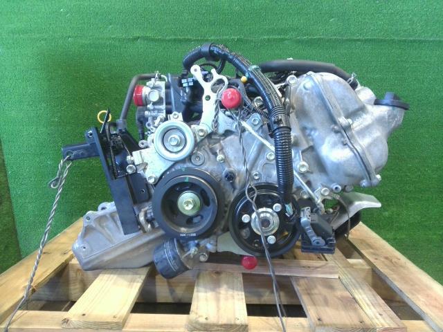 中古 エブリィ 3BD-DA17V エンジンASSY R06A