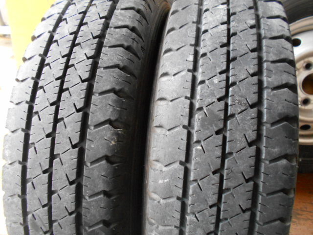 ET5174 鉄ホイール グッドイヤー カーゴプロ 165/80R14 97/95N LT 4本セット 溝有 4.5J 114.3 2020年製タイヤの画像3