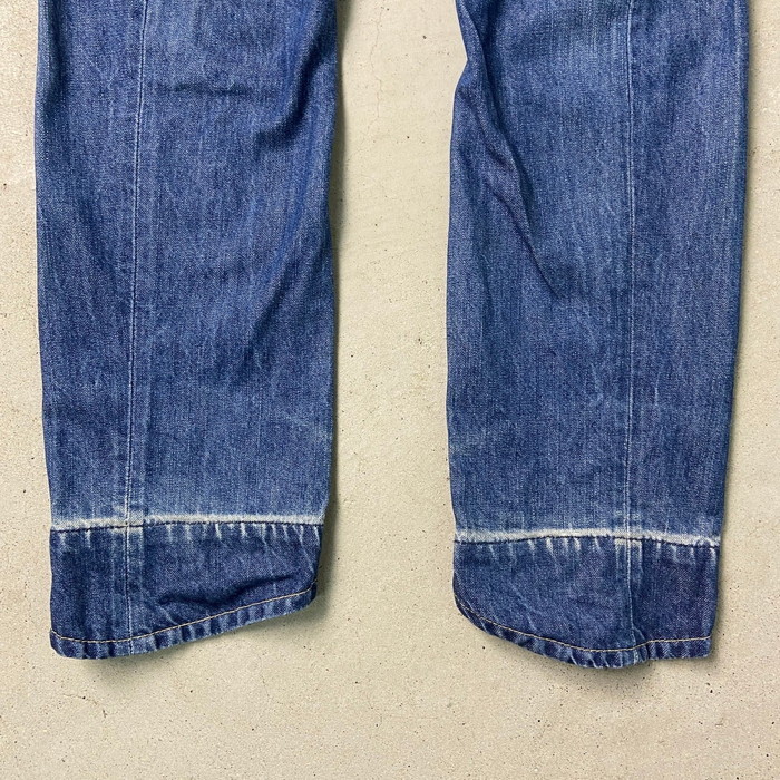 00年代 Levi's ユーロリーバイス ENGINEERED JEANS 立体裁断 変形デニムパンツ メンズW28 レディース_画像4